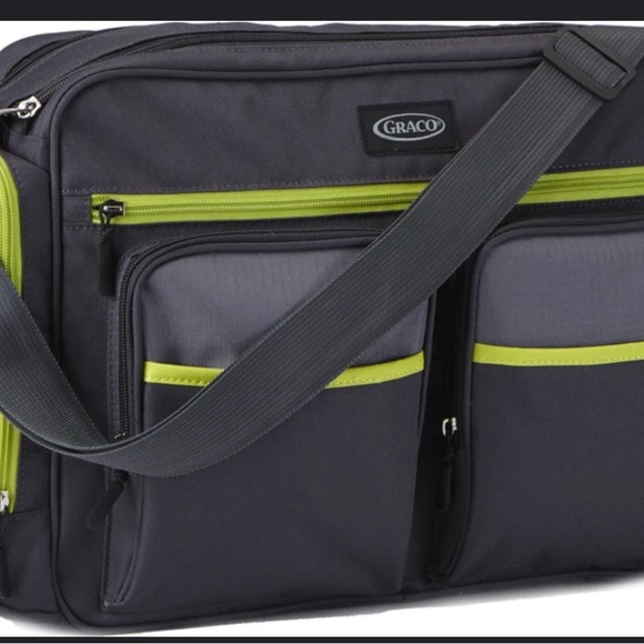 Graco Gray and Green Baby Bag with Modern Design - Picture 1 of 3